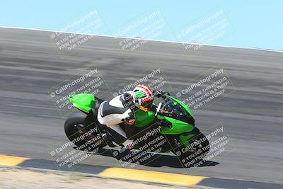 media/Apr-14-2024-SoCal Trackdays (Sun) [[70f97d3d4f]]/6-Bowl (1030am)/